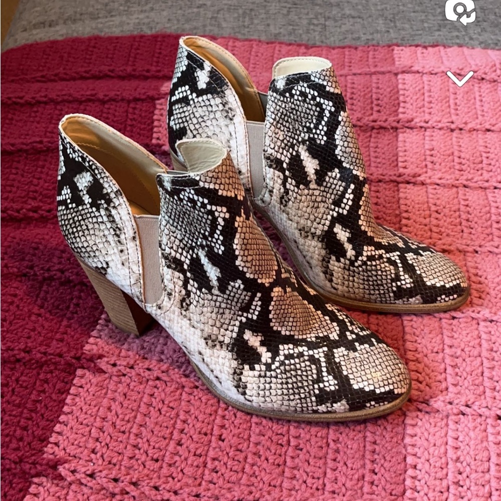 vince camuto snakeskin booties!